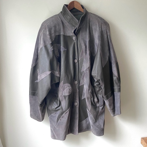 Vintage suede applique and rosette leather jacket - Picture 4 of 15